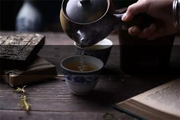 走入茶中，泡出自我-1-1