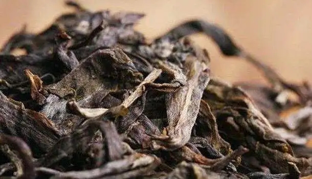 怎么簡(jiǎn)單直觀的辨別一款普洱茶的優(yōu)劣？