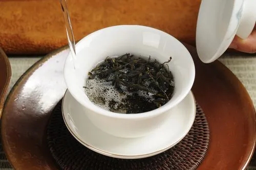 普洱茶怎么泡？原來熟茶和生茶泡法不一樣，浪費了多少茶葉