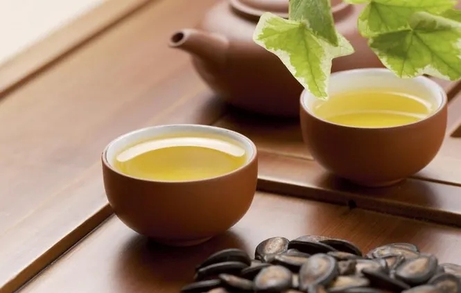 普洱茶的茶性是屬寒還是屬熱？